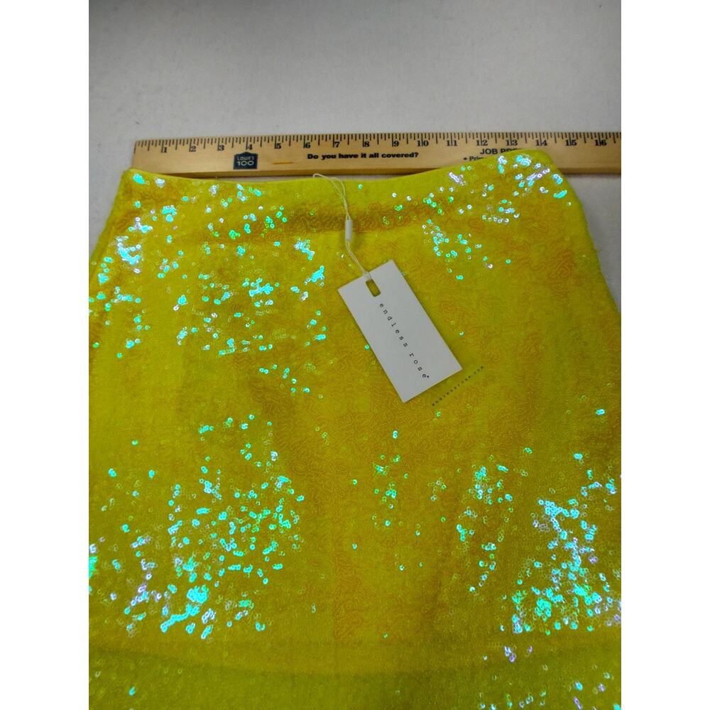 NWT Endless Rose Sequin Mini Tassel Luna Skirt Festive Party Shimmer & Shake Med - Picture 3 of 9